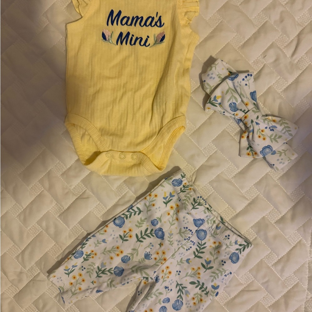 Amazon Yellow and White Kids Matching Set